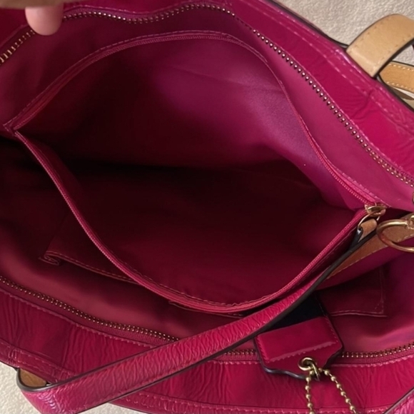 Coach Poppy Signature Quilted Tote NWT - Picture 10 of 11